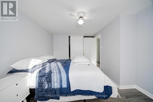 2048 Walker Avenue, Peterborough, ON - Indoor Photo Showing Bedroom