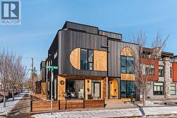 1940 Bowness Road NW  Calgary, AB T2N 3K6