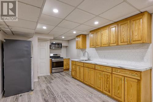 719 Peel Street, Woodstock (Woodstock - South), ON - Indoor