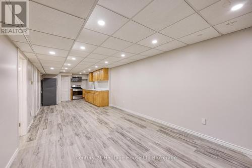 719 Peel Street, Woodstock (Woodstock - South), ON - Indoor Photo Showing Other Room