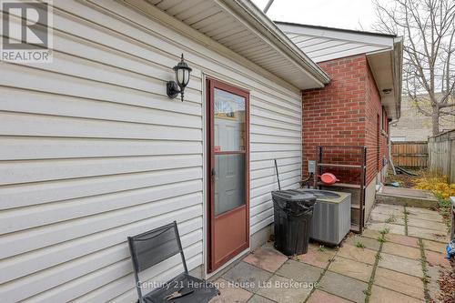 719 Peel Street, Woodstock (Woodstock - South), ON - Outdoor With Exterior