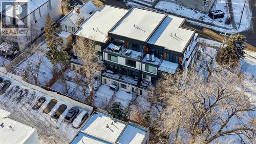 2104 17A Street Sw, Calgary, AB - Outdoor