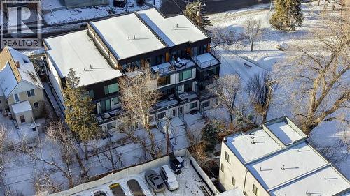 2104 17A Street Sw, Calgary, AB - Outdoor