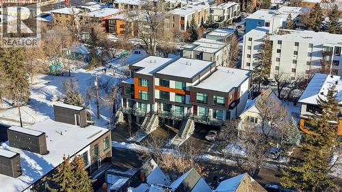 2104 17A Street Sw, Calgary, AB - Outdoor