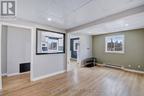 105 Hastings Street N, Bancroft, ON 