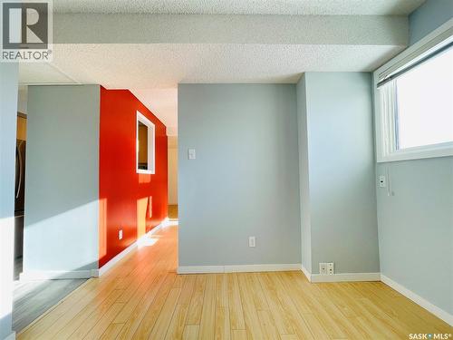 5026 10Th Avenue, Regina, SK - Indoor Photo Showing Other Room