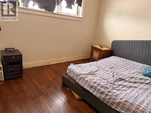 56, 305 5 Street, Wainwright, AB - Indoor Photo Showing Bedroom