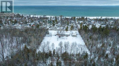 3267 Mosley Street, Wasaga Beach, ON 