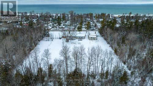 3267 Mosley Street, Wasaga Beach, ON 