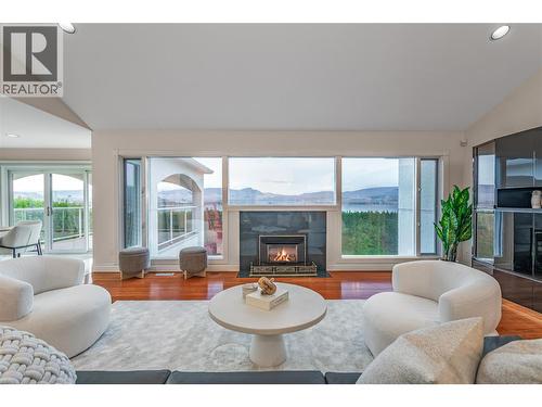 2545 Campbell Road, West Kelowna, BC - Indoor Photo Showing Living Room With Fireplace