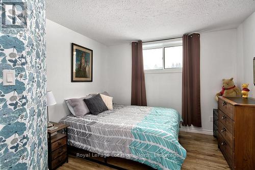 176 Semple Lane, Grey Highlands, ON - Indoor Photo Showing Bedroom