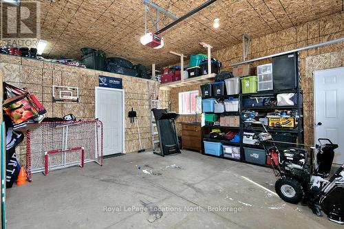176 Semple Lane, Grey Highlands, ON - Indoor Photo Showing Garage