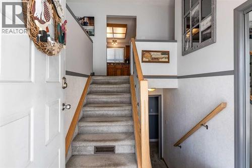 52 Ross Haven Way Se, Medicine Hat, AB - Indoor Photo Showing Other Room