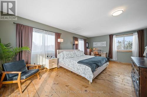 6168 William Street, Lucan Biddulph (Lucan), ON - Indoor Photo Showing Bedroom