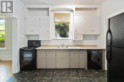 547 William Street, London East (East F), ON - Indoor Photo Showing Kitchen
