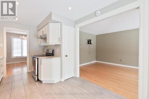 120 Killarney Court, London North (North H), ON - Indoor Photo Showing Kitchen
