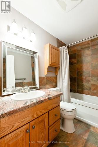 120 Killarney Court, London North (North H), ON - Indoor Photo Showing Bathroom