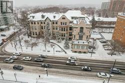 401 - 589 RIDEAU STREET  Ottawa, ON K1N 6A1