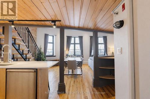 401 - 589 Rideau Street, Ottawa, ON - Indoor