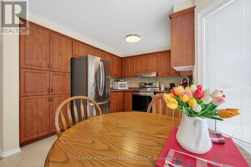1715 Hunters Run Drive, Ottawa, ON - Indoor Photo Showing Dining Room