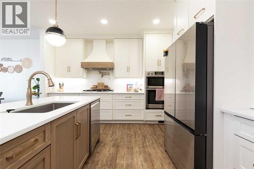 344 Rivergrove Chase W, Lethbridge, AB - Indoor Photo Showing Kitchen With Upgraded Kitchen