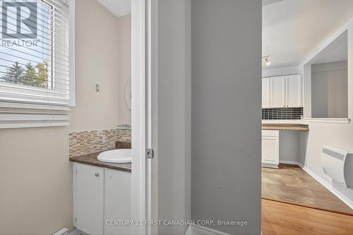 636 - 636 Wilkins Street, London South (South R), ON - Indoor Photo Showing Other Room