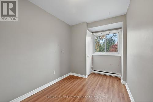 636 - 636 Wilkins Street, London South (South R), ON - Indoor Photo Showing Other Room