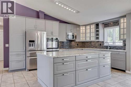 117 Cheecham Court, Anzac, AB - Indoor Photo Showing Kitchen With Stainless Steel Kitchen With Upgraded Kitchen