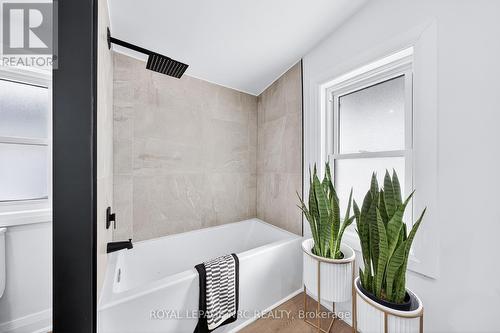 4149 Welland Street, Niagara Falls (Chippawa), ON - Indoor Photo Showing Bathroom