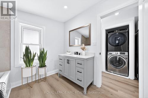 4149 Welland Street, Niagara Falls (Chippawa), ON - Indoor Photo Showing Laundry Room