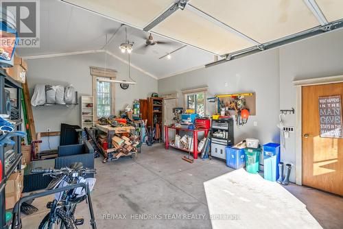 153 Geneva Street, St. Catharines (Downtown), ON - Indoor Photo Showing Garage