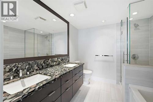 1604, 510 6 Avenue Se, Calgary, AB - Indoor Photo Showing Bathroom