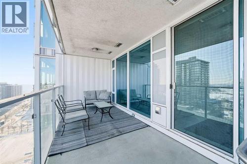 1604, 510 6 Avenue Se, Calgary, AB - Outdoor With Balcony With Exterior