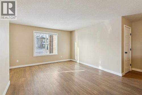 4102, 2781 Chinook Winds Drive Sw, Airdrie, AB - Indoor Photo Showing Other Room