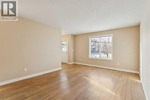 4102, 2781 Chinook Winds Drive Sw, Airdrie, AB - Indoor Photo Showing Other Room