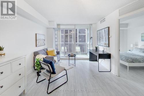 808 - 4978 Yonge Street, Toronto, ON - Indoor