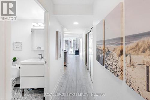 808 - 4978 Yonge Street, Toronto, ON - Indoor Photo Showing Bathroom