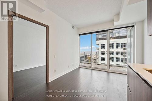 4205 - 17 Bathurst Street, Toronto, ON - Indoor