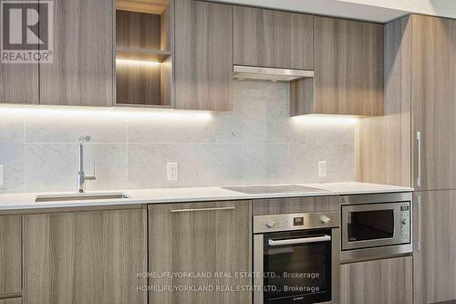 4205 - 17 Bathurst Street, Toronto, ON - Indoor Photo Showing Kitchen