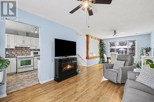 941 Jerome Street, Hawkesbury, ON - Indoor Photo Showing Living Room With Fireplace