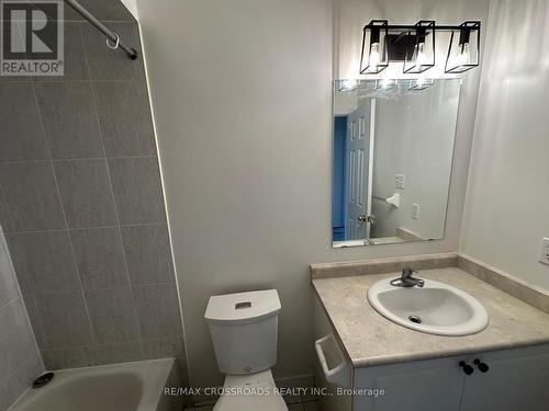63 Heritage Hollow Esta Street, Richmond Hill, ON - Indoor Photo Showing Bathroom