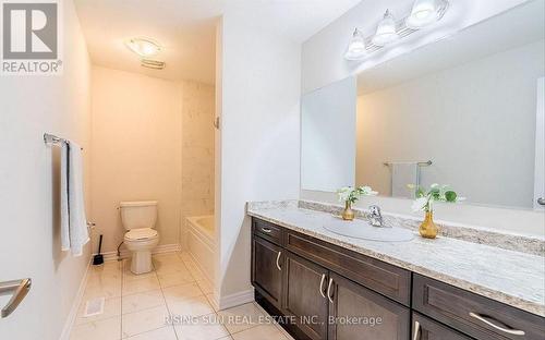 24 Herrick Drive, Brampton, ON - Indoor Photo Showing Bathroom