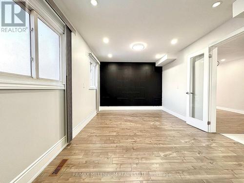 28 Hendricks Crescent, Brampton, ON - Indoor Photo Showing Other Room