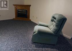 Recreation room - Electric fireplace - 