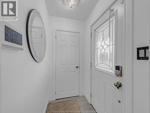 1596 Olive Road, Windsor, ON - Indoor Photo Showing Other Room