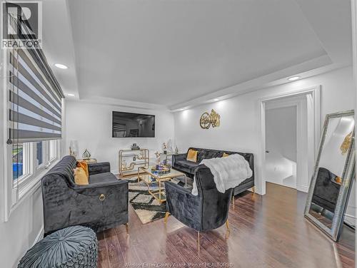 1596 Olive Road, Windsor, ON - Indoor