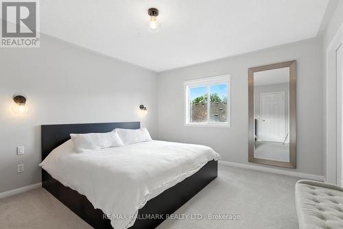 568 Legresley Lane, Newmarket, ON - Indoor Photo Showing Bedroom