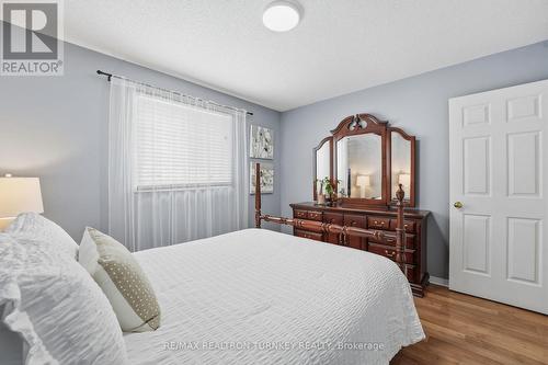 78 Clearmeadow Boulevard, Newmarket, ON - Indoor Photo Showing Bedroom