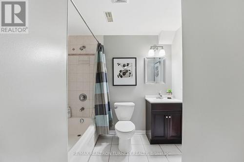78 Clearmeadow Boulevard, Newmarket, ON - Indoor Photo Showing Bathroom