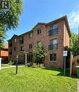 28 VICTORIA Avenue N Unit# 207  Hamilton, ON L8L 5E1
